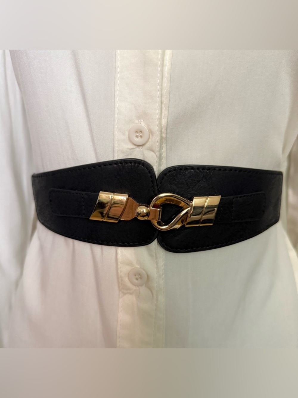 Black PU leather elastic waistband skinny belt with gold tone buckle